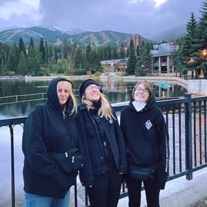 Meet your Posher, Jacqueline